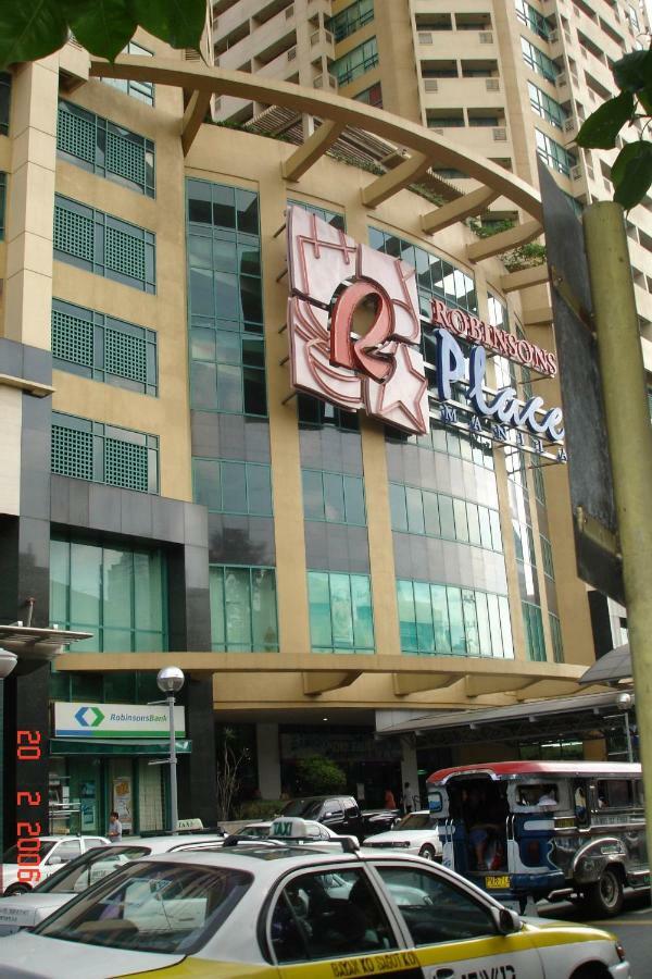 67 Sqm. Condo Unit In Robinson Place Residences Manila Dış mekan fotoğraf