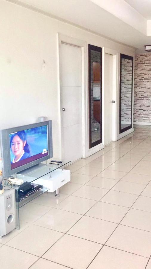 67 Sqm. Condo Unit In Robinson Place Residences Manila Dış mekan fotoğraf
